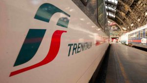 Trenitalia - fonte_adobe - jobsnews.it.