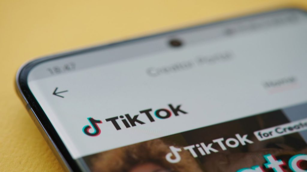 TikTok - Depositphotos - JobsNews.it